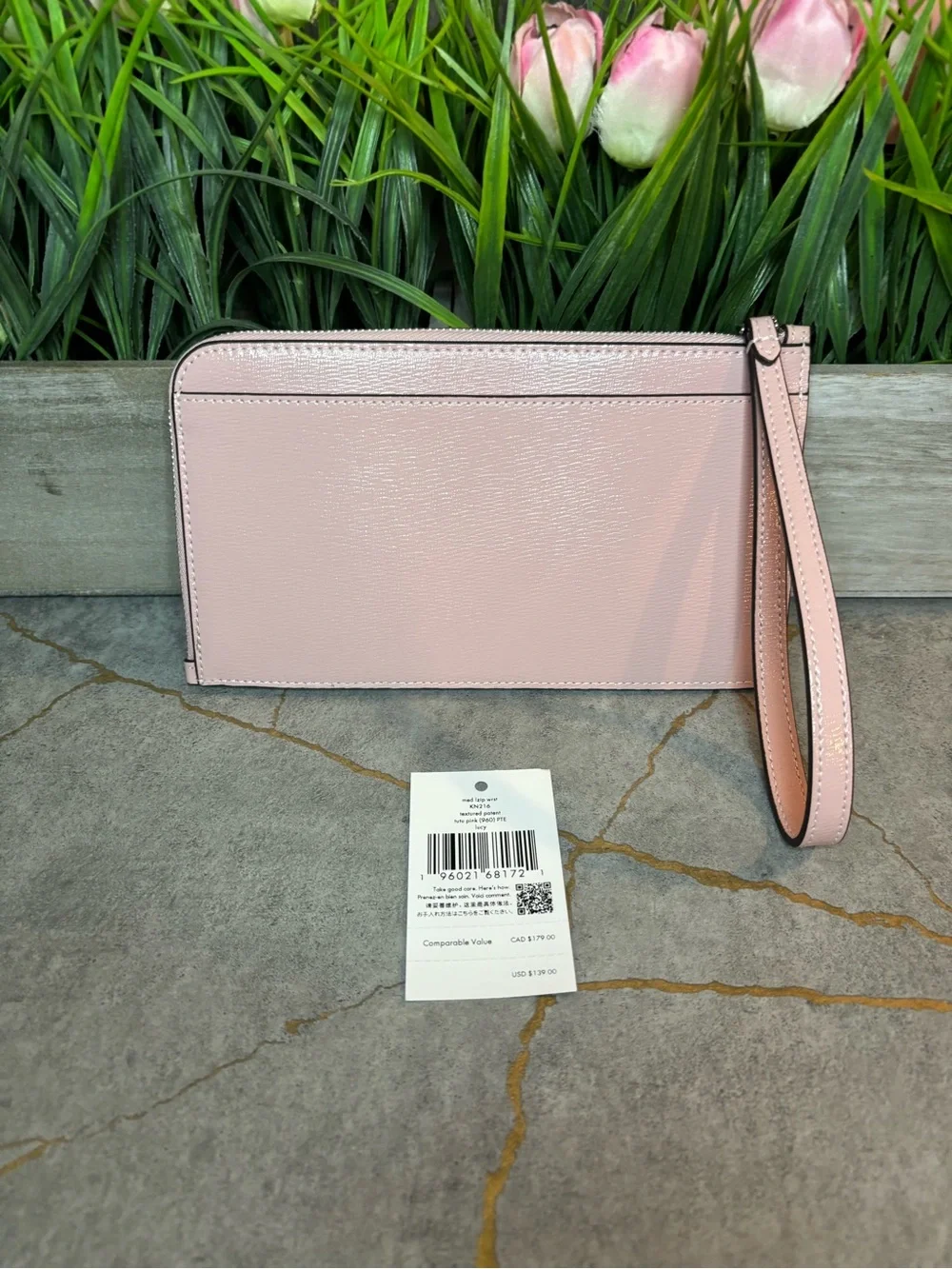 kate spade NWT Pale Pink Leather Wristlet with Strap